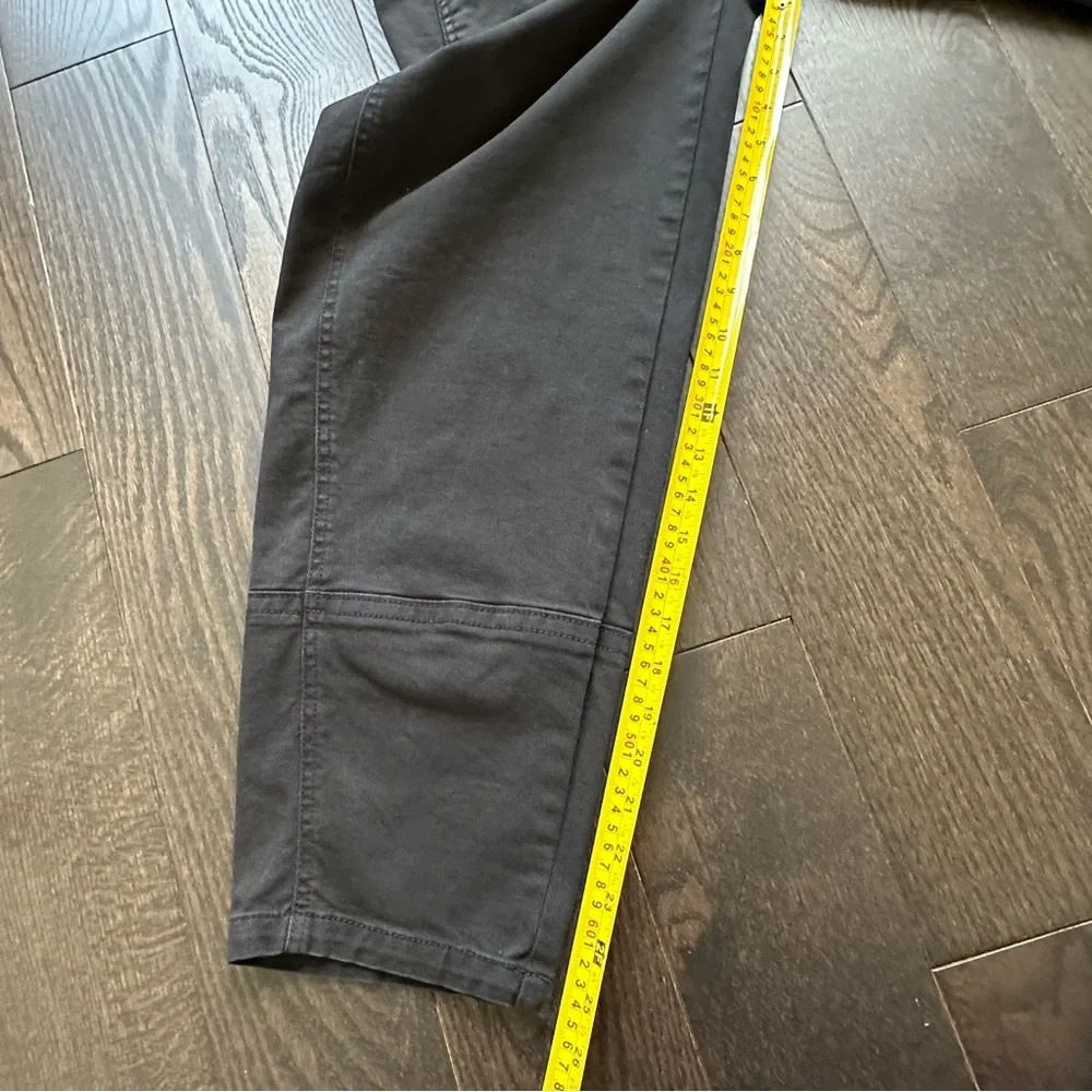 Everlane The Utility Barrel Pant in Black - Size 4 - Picture 14 of 16